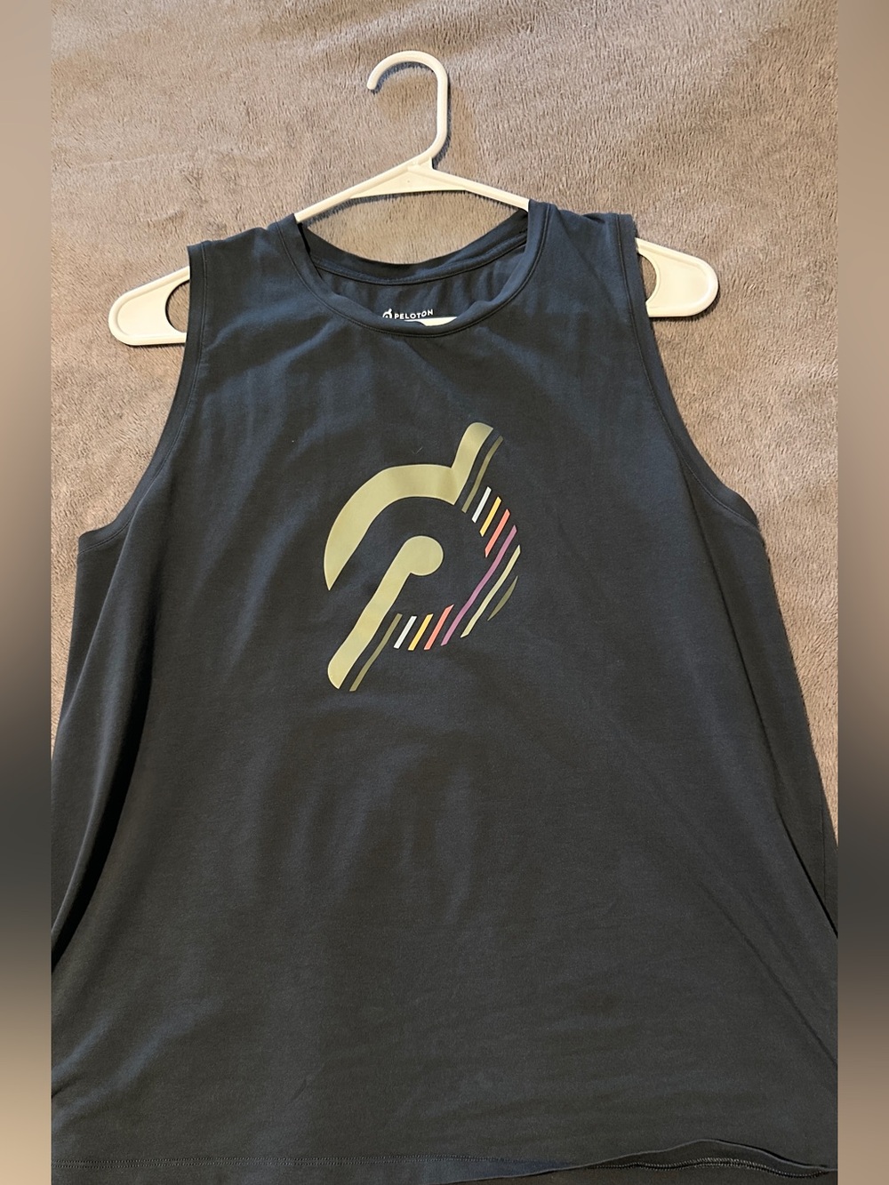 Peloton Women’s Black Logo Muscle Tank XL